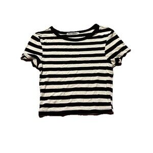 ZARA Women’s Black White Striped Cropped T-Shirt Size S Made in Turkey